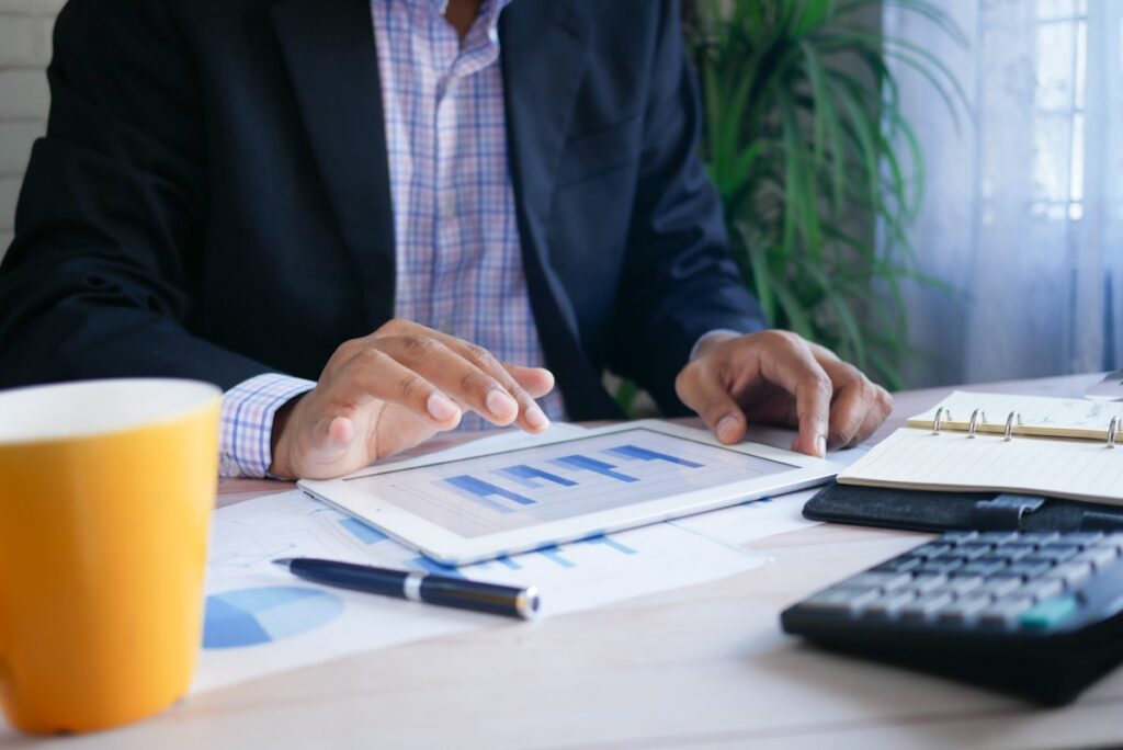 Financial planning materials representing the cost of rehab treatment in San Diego